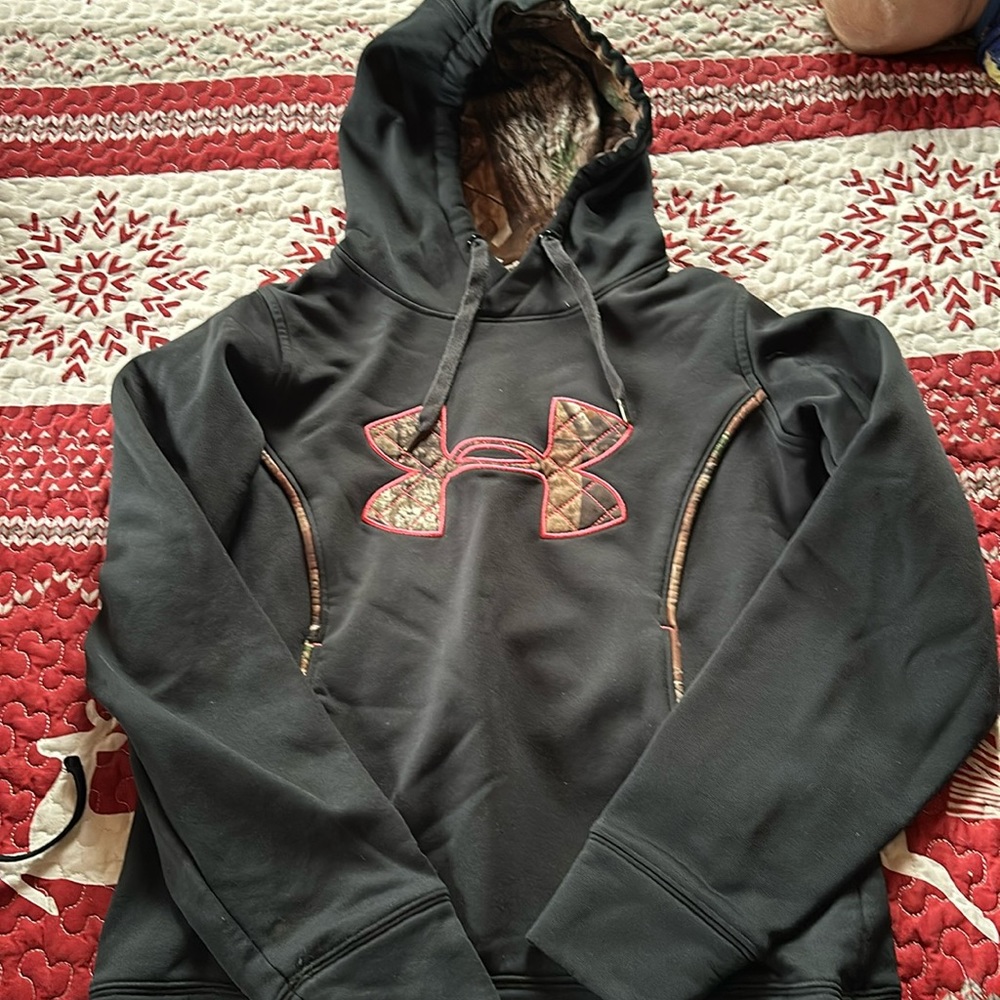 Under Armour hoodie